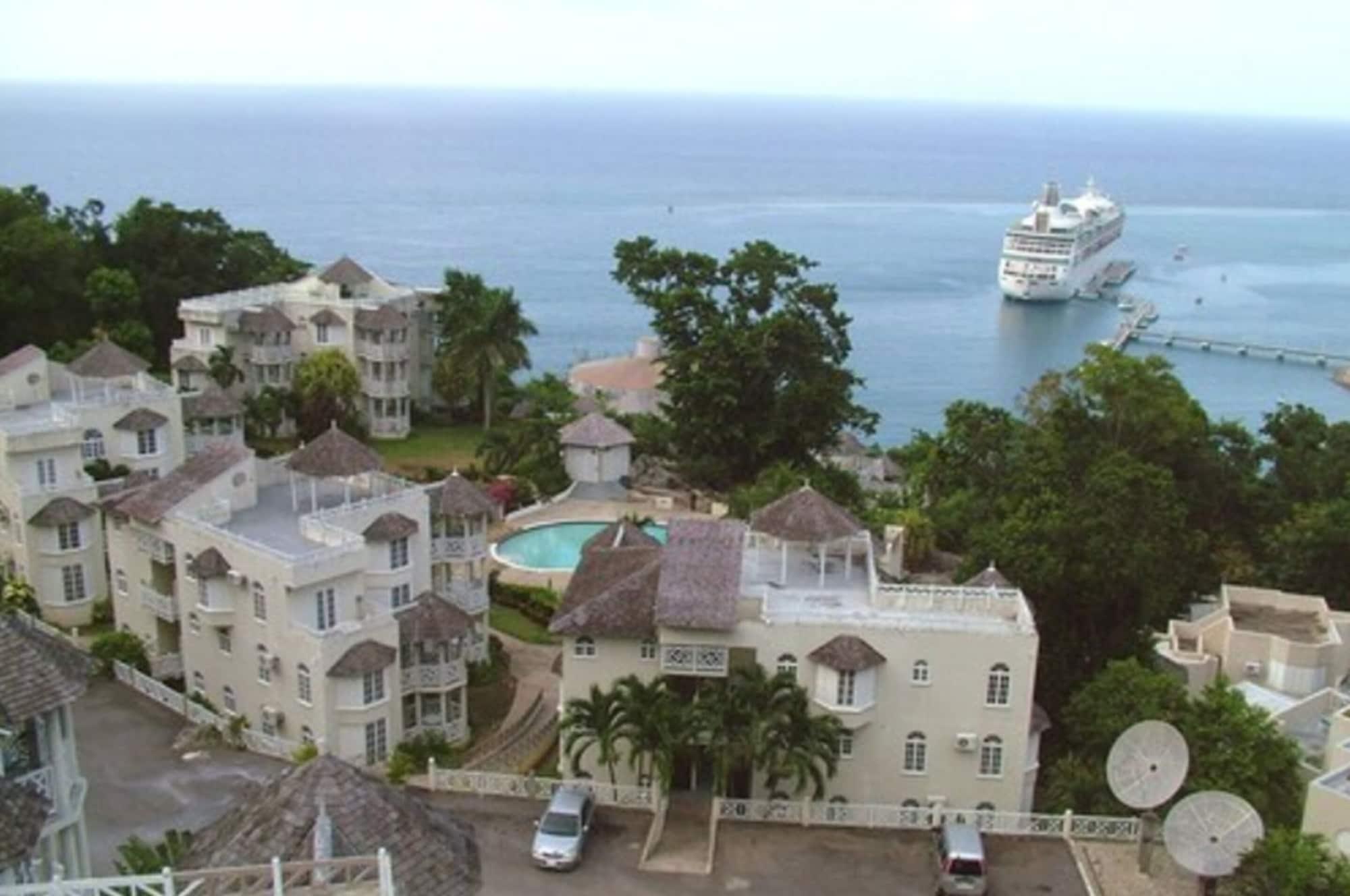 Skycastles Condominiums Ocho Rios Dış mekan fotoğraf