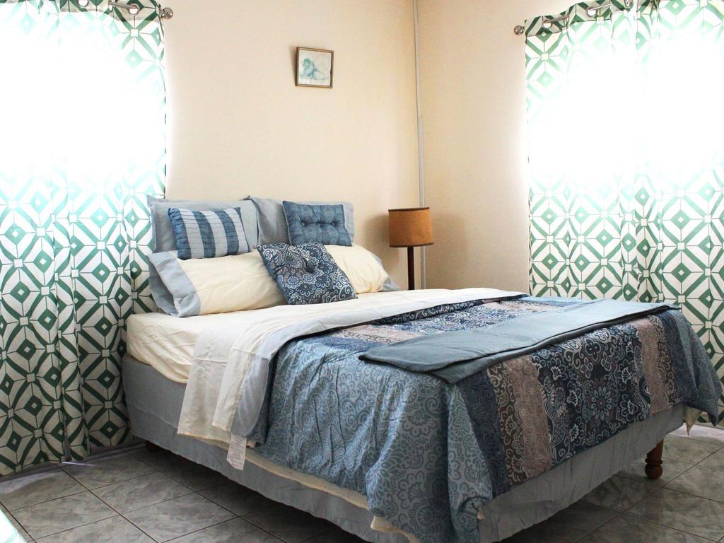 Skycastles Condominiums Ocho Rios Dış mekan fotoğraf